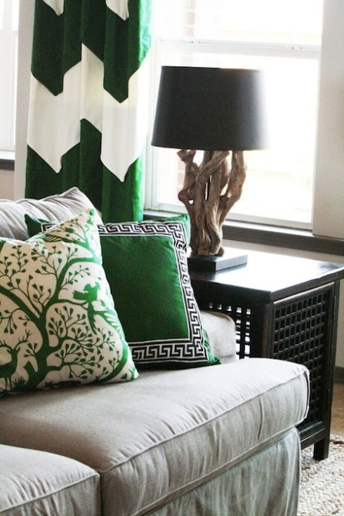 pantone-emerald-green-interiors